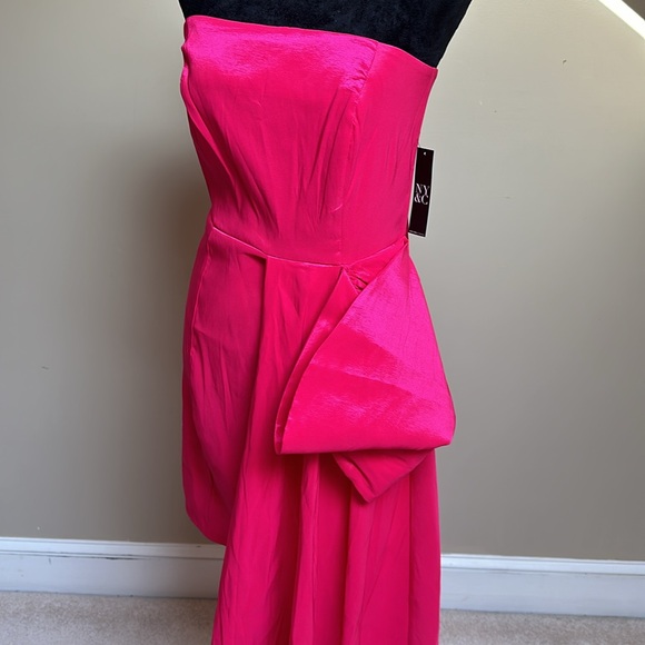 NWT New York & Co High-Low size Medium - Picture 7 of 8